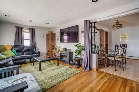 18 Hatch Street Nashua NH 03060