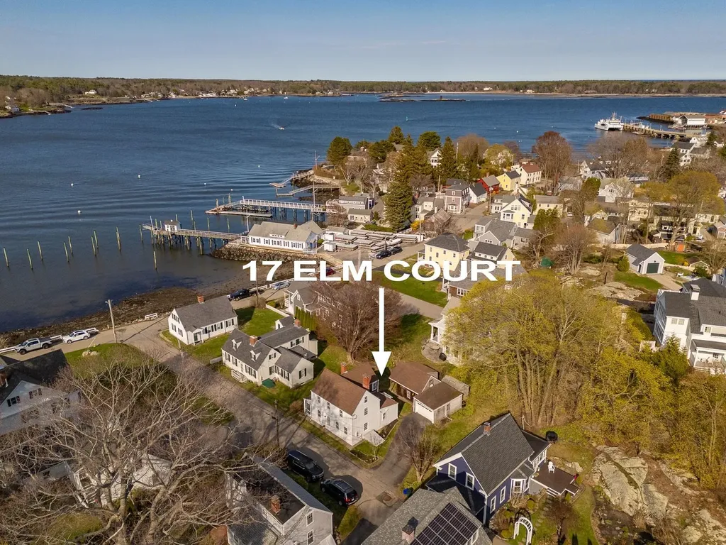 17 Elm Court New Castle NH 03854