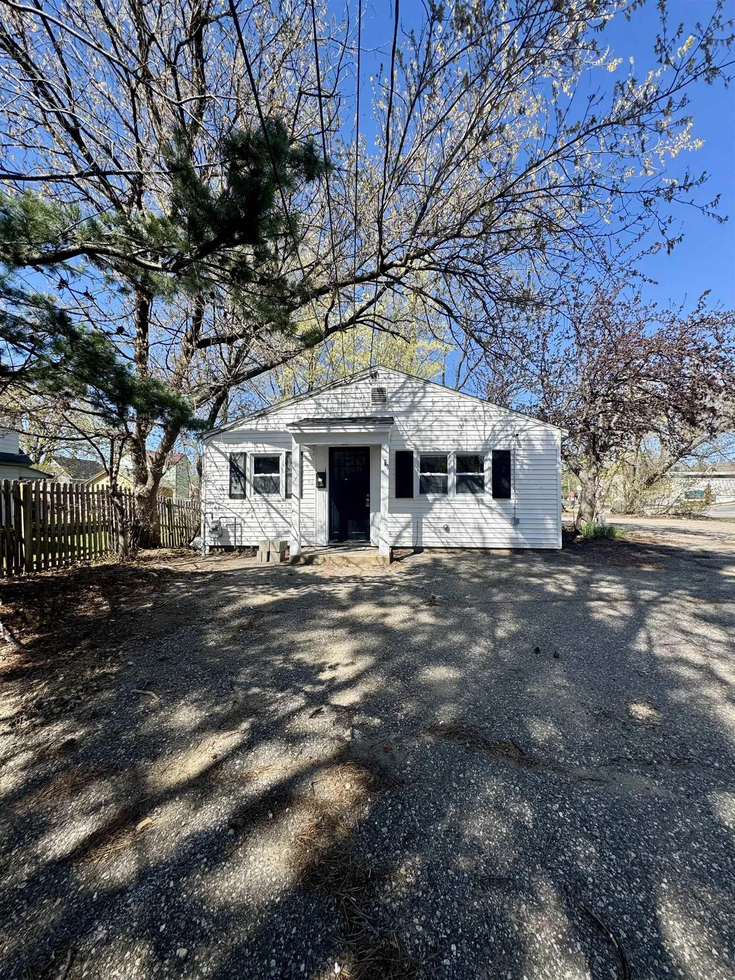 158 Union Avenue Laconia NH 03246