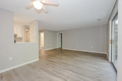 47 Dogwood Drive Nashua NH 03062-4403