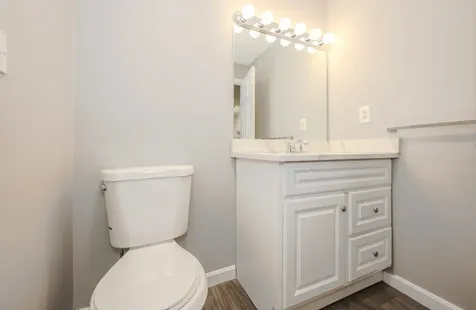 47 Dogwood Drive Nashua NH 03062-4403