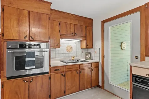 248 Rockingham Road Auburn NH 03032