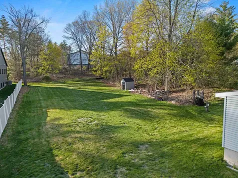 248 Rockingham Road Auburn NH 03032
