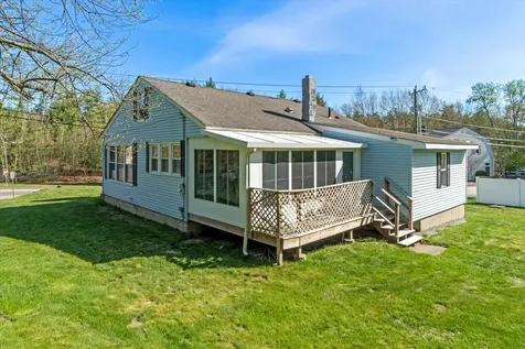 248 Rockingham Road Auburn NH 03032