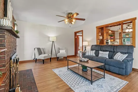 248 Rockingham Road Auburn NH 03032