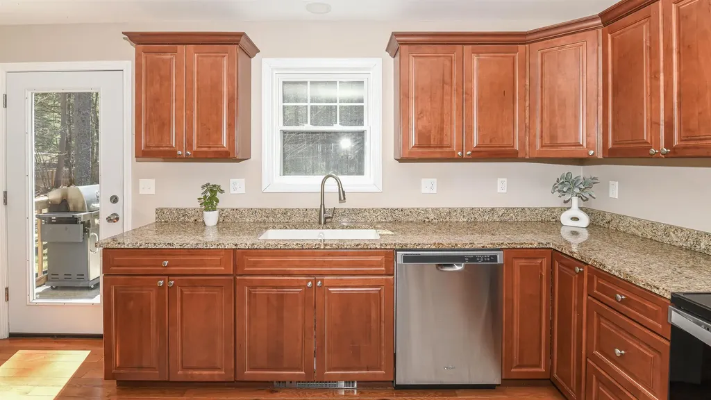 6 Christopher Street Fryeburg ME 04037