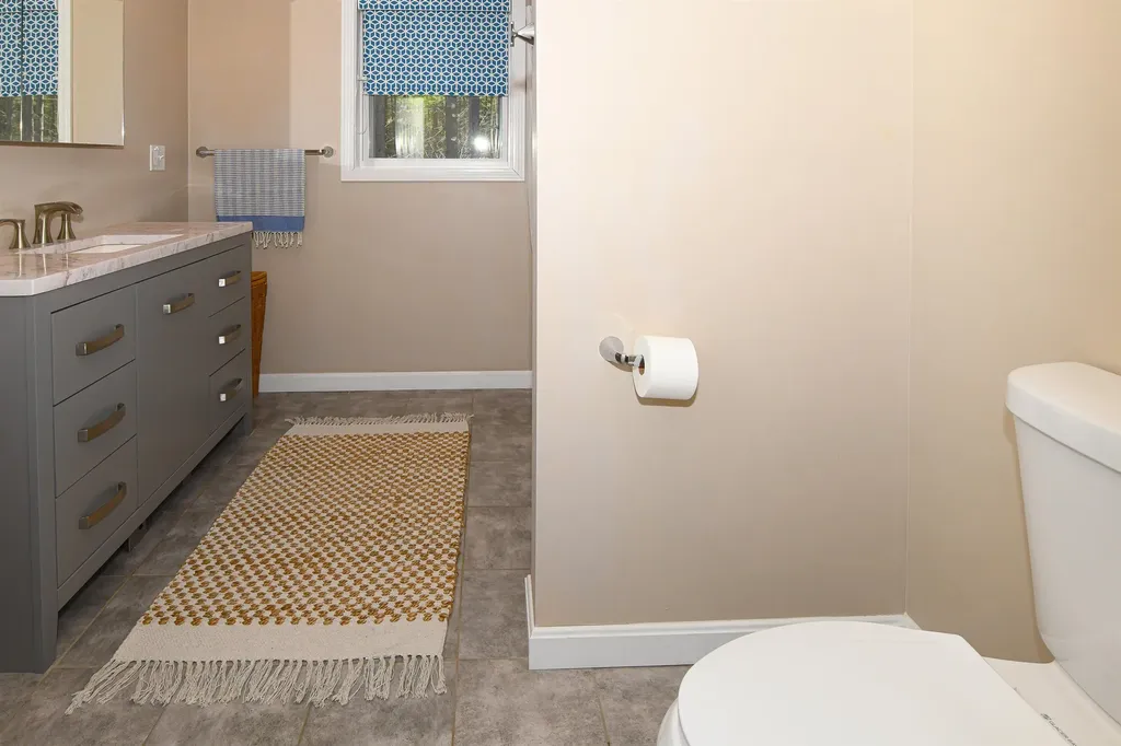 6 Christopher Street Fryeburg ME 04037