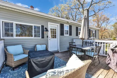 6 Greta Avenue Derry NH 03038