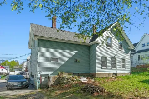 351 Laurel Street Manchester NH 03103