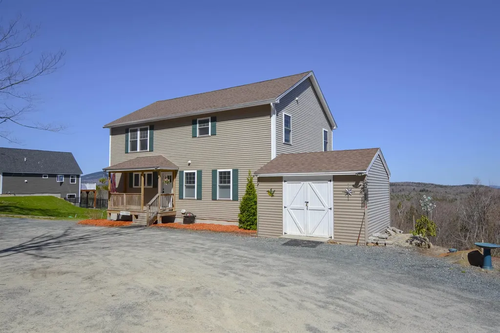 911 Valley Road Washington NH 03280