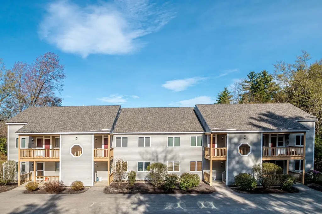 16 Purple Finch Road Conway NH 03860