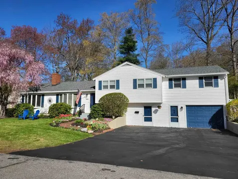 315 Mckinley Road Portsmouth NH 03801