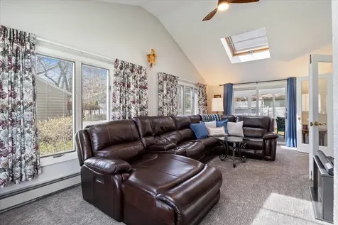 315 Mckinley Road Portsmouth NH 03801