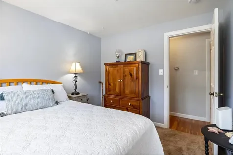 315 Mckinley Road Portsmouth NH 03801