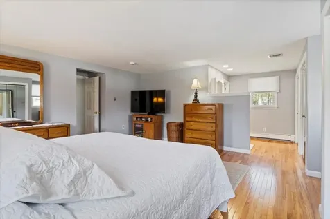 315 Mckinley Road Portsmouth NH 03801