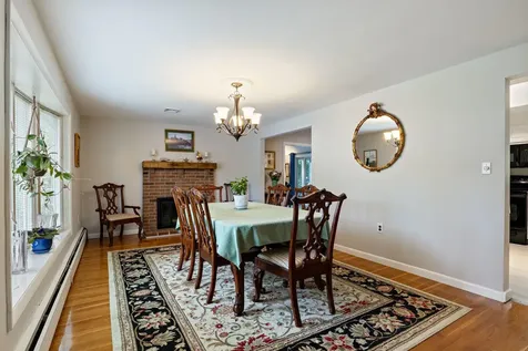 315 Mckinley Road Portsmouth NH 03801