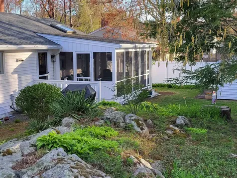 315 Mckinley Road Portsmouth NH 03801