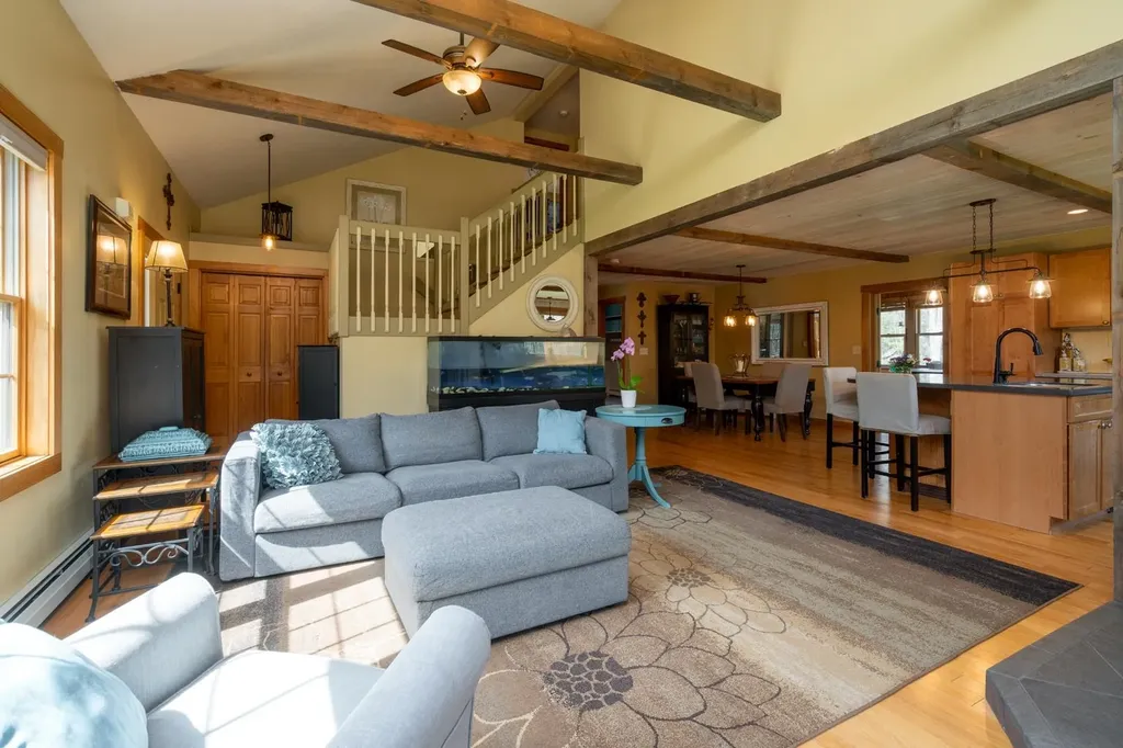 34 Ferrin Road Chichester NH 03258