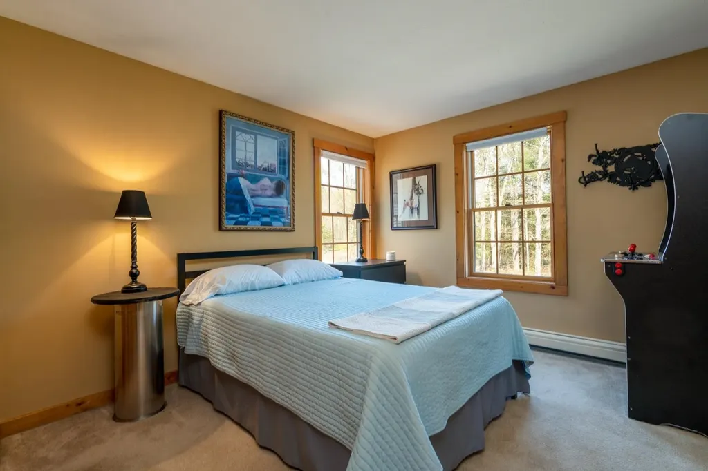 34 Ferrin Road Chichester NH 03258