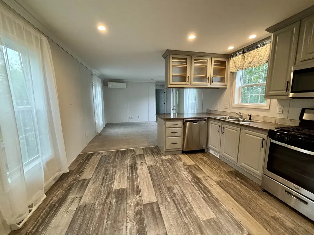 545 Elm Street Milford NH 03055