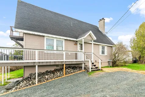 227 W Berkshire Road Enosburg VT 05450