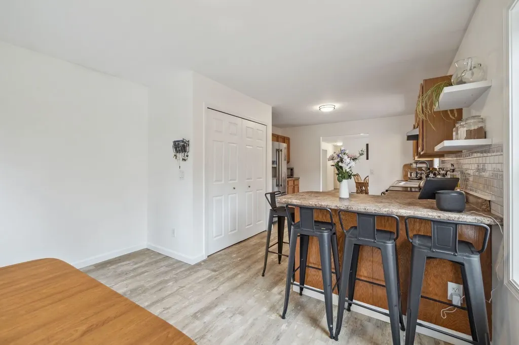 162 Hayward Road Croydon NH 03773