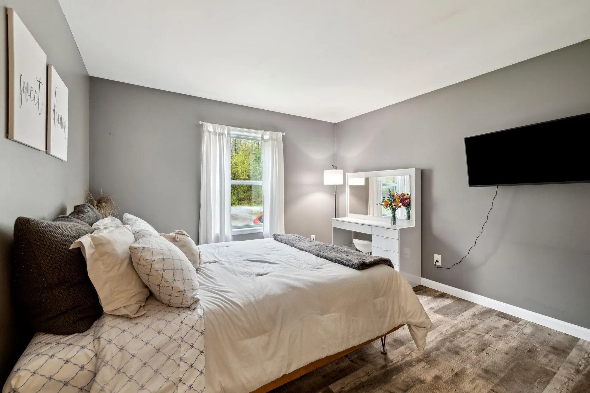 162 Hayward Road Croydon NH 03773