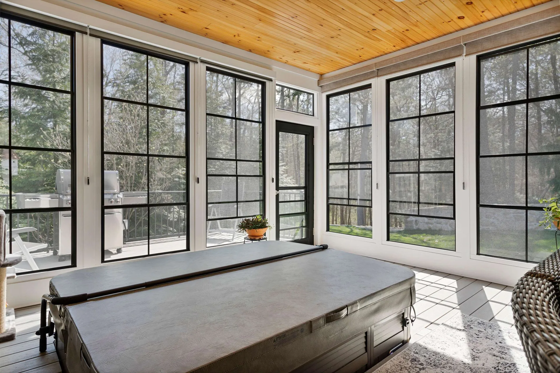 12 Kirkwall Drive Stratham NH 03885