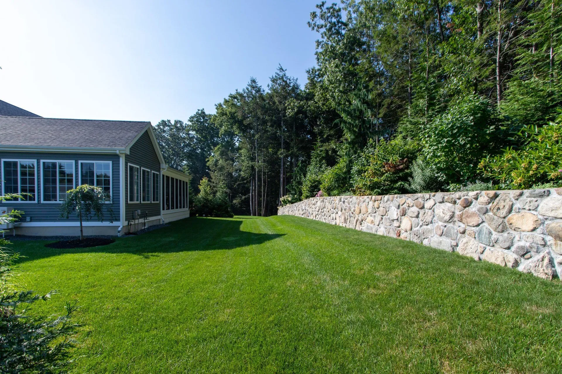 12 Kirkwall Drive Stratham NH 03885