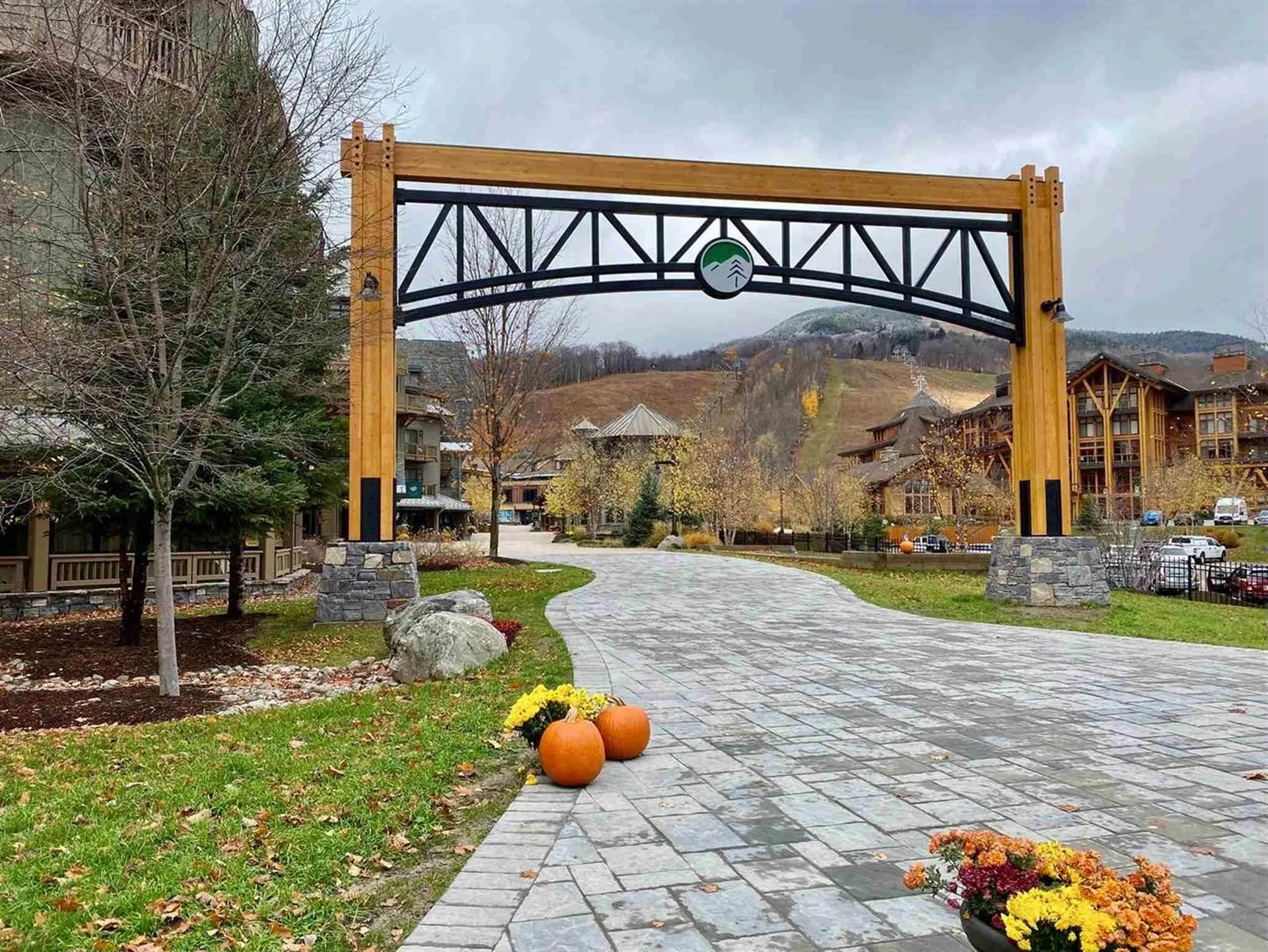 7412 Mountain Road Stowe VT 05672