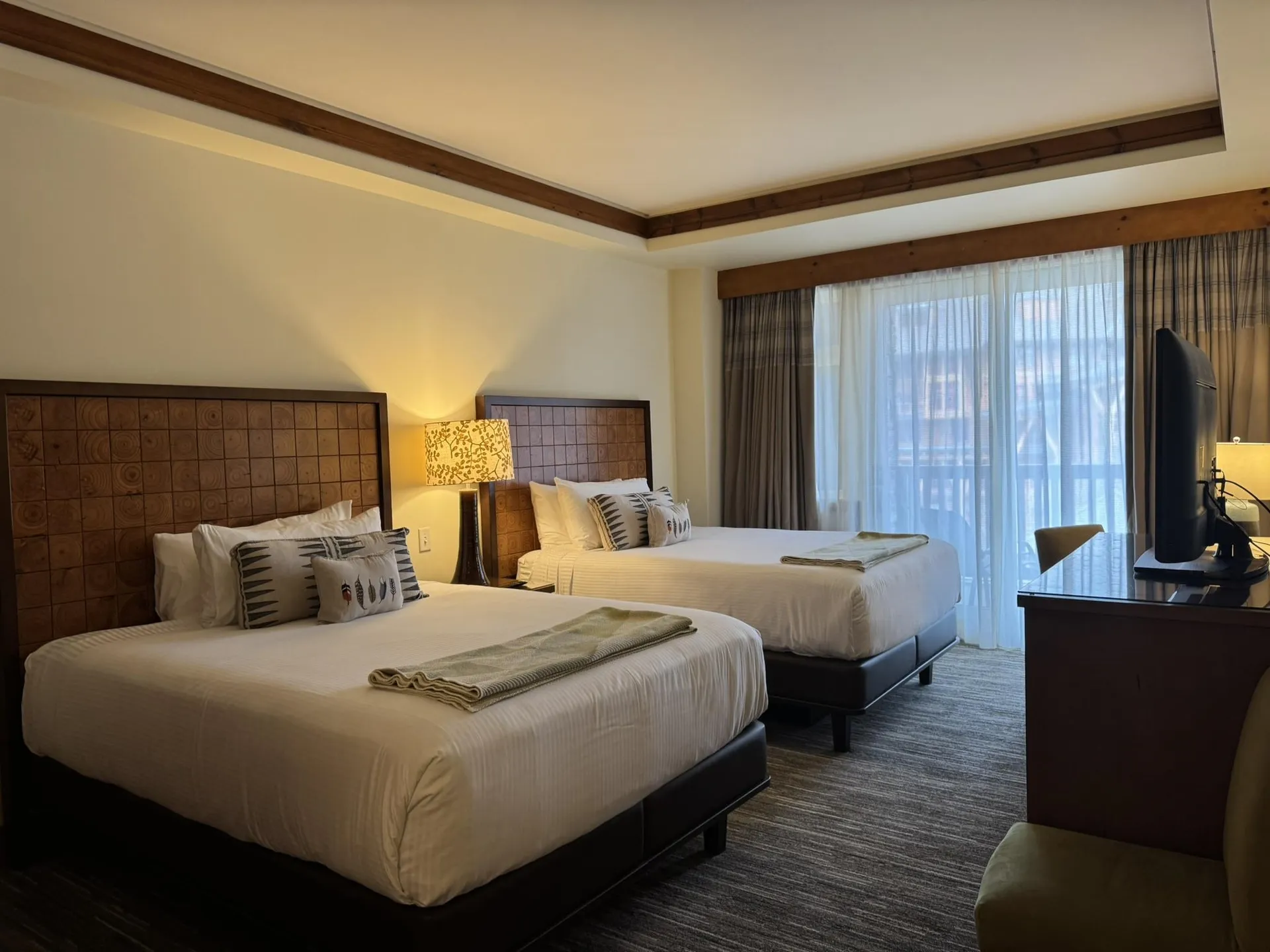 7412 Mountain Road Stowe VT 05672