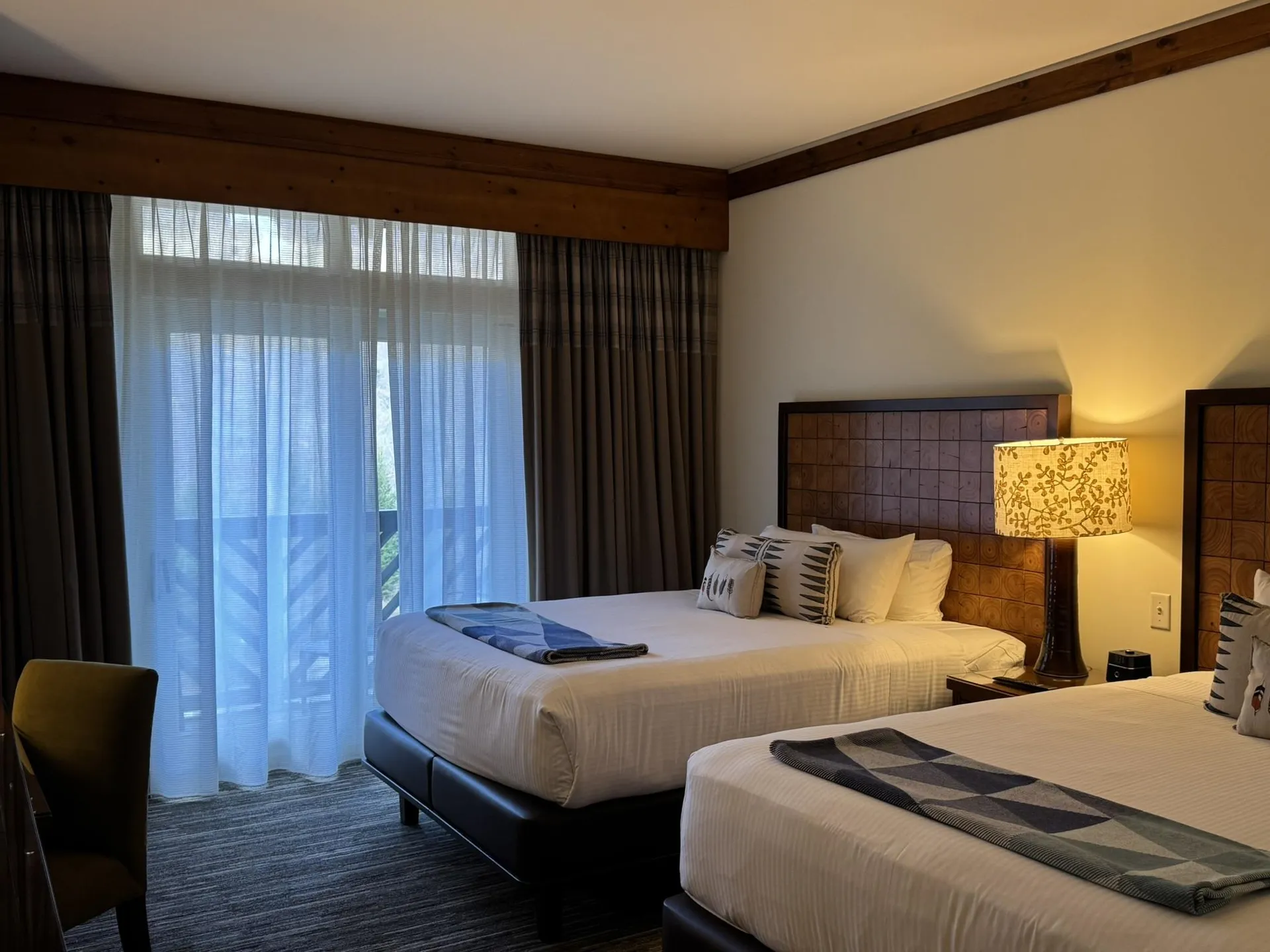 7412 Mountain Road Stowe VT 05672