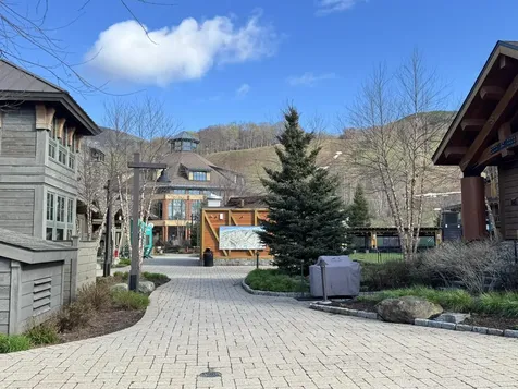 7412 Mountain Road Stowe VT 05672