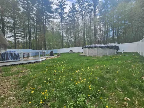65 Fogarty Road Barrington NH 03825