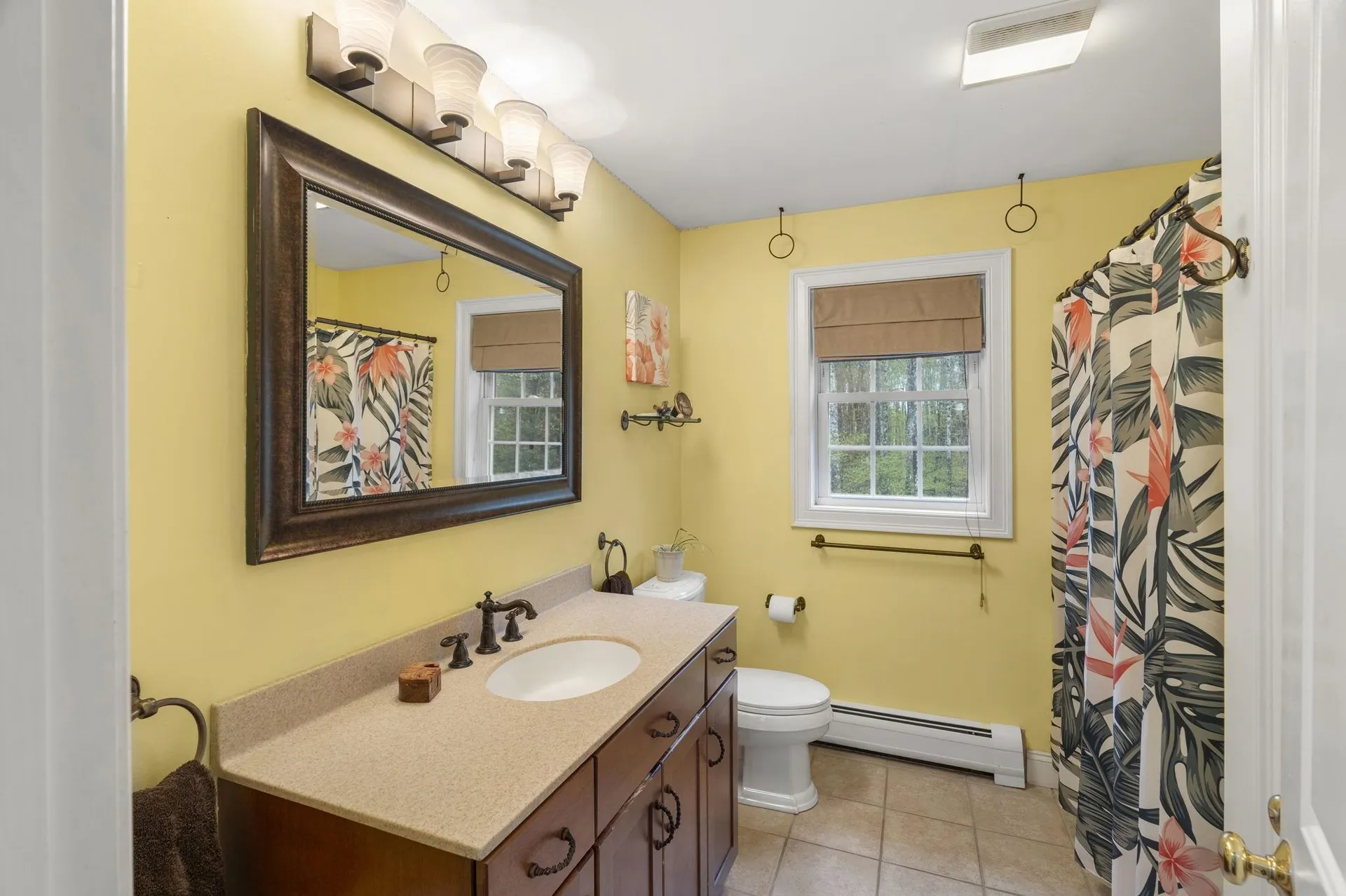 14 Champernowne Madbury NH 03823