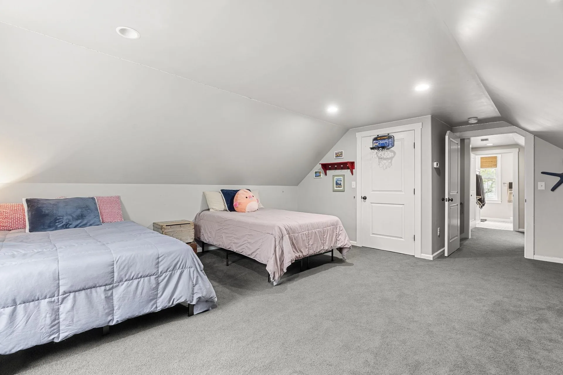 14 Champernowne Madbury NH 03823