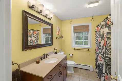 14 Champernowne Madbury NH 03823