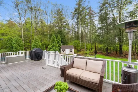 14 Champernowne Madbury NH 03823