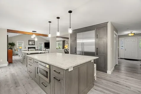 14 Champernowne Madbury NH 03823