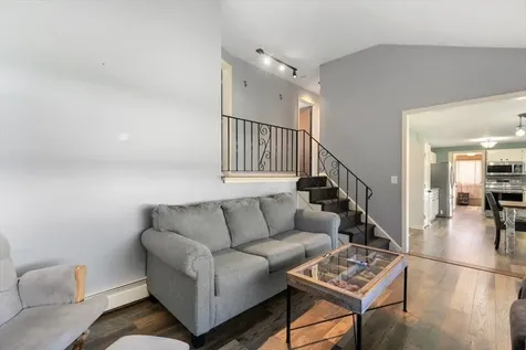 2 Rolling Hill Avenue Plaistow NH 03865