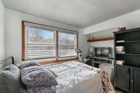 2 Rolling Hill Avenue Plaistow NH 03865