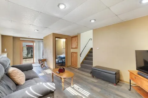 2 Rolling Hill Avenue Plaistow NH 03865