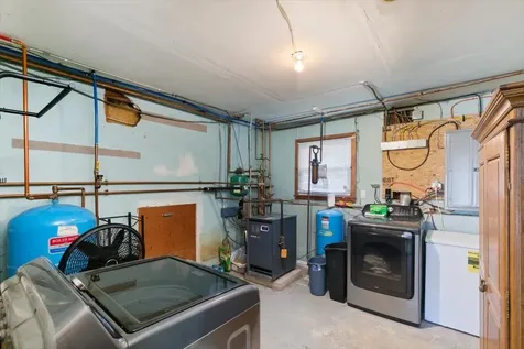 2 Rolling Hill Avenue Plaistow NH 03865