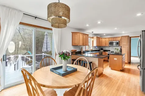 48 Budron Avenue Salem NH 03079