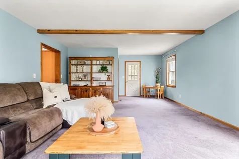 48 Budron Avenue Salem NH 03079