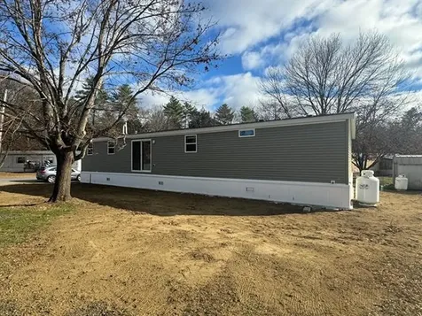 35 Family Circle Hartland VT 05048