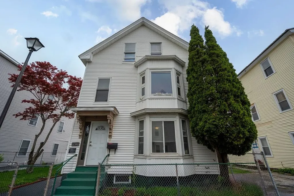 246 Auburn Street Manchester NH 03103