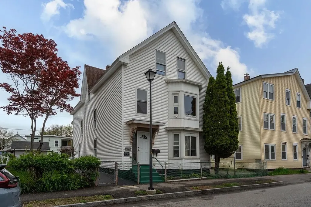 246 Auburn Street Manchester NH 03103