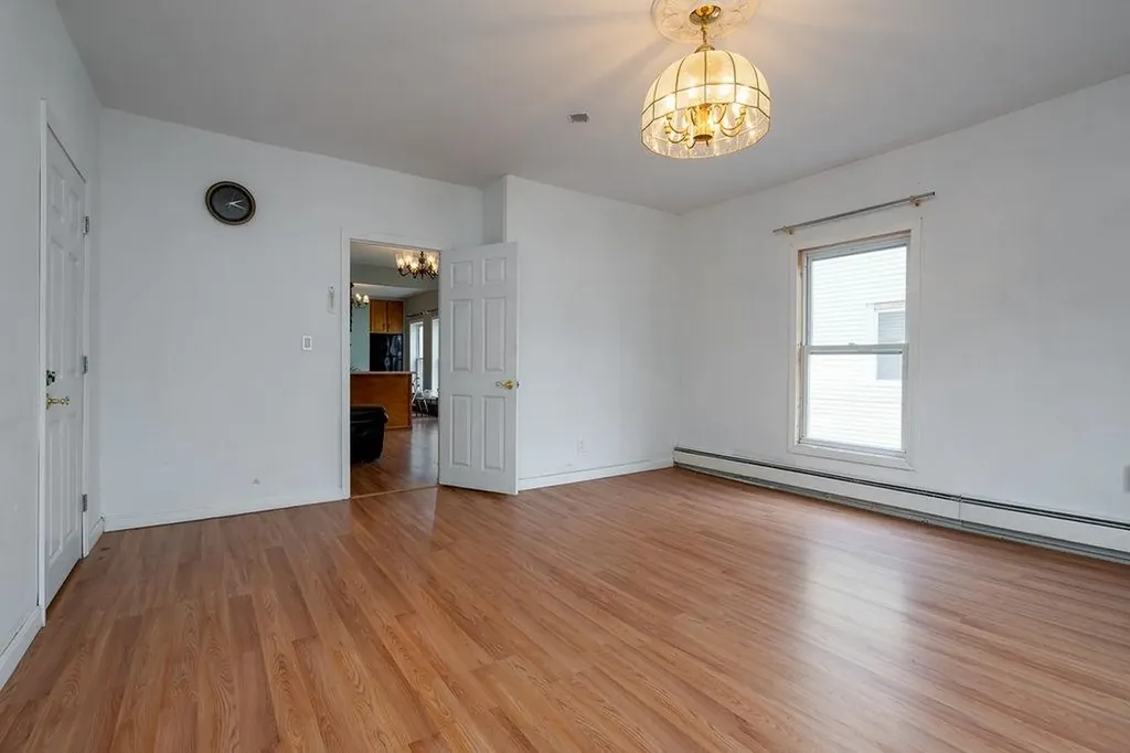 246 Auburn Street Manchester NH 03103