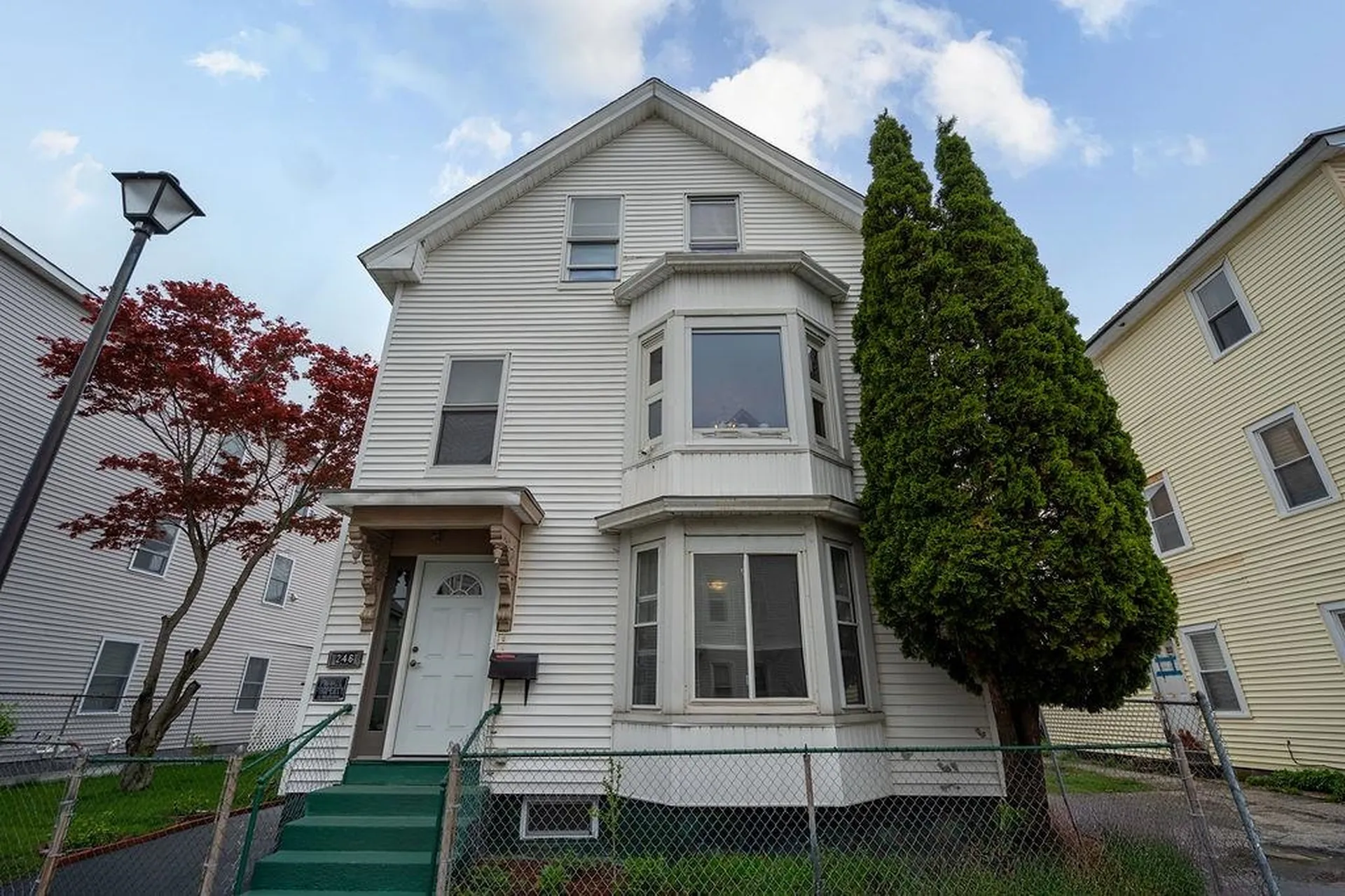 246 Auburn Street Manchester NH 03103
